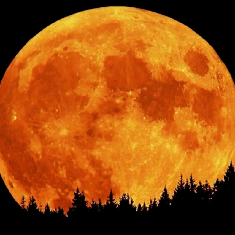 月球灯厂家 定制大型月球灯 公园星球装饰灯 仿真超级巨型发光月球 游乐广场月球灯 定制直径1米至12米  网红景点星球灯