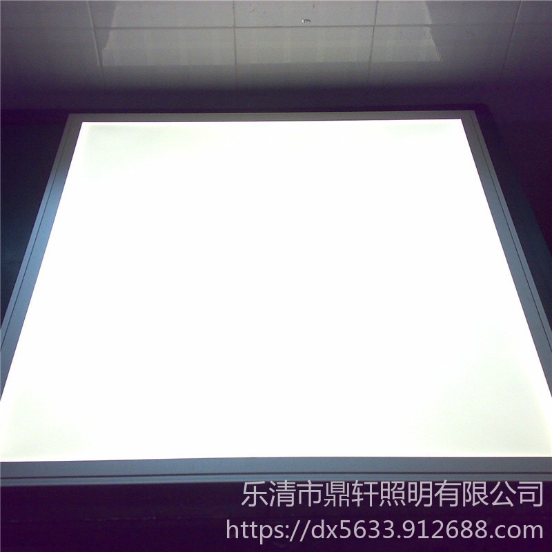 鼎轩照明35W45W嵌入式LED灯具 FD5165-GT嵌入式面板灯 会议室平板灯图片