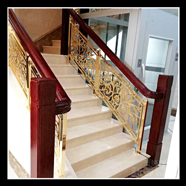 咸宁铜镀金楼梯扶手 金色玻璃楼梯护栏新曼室内楼梯透明玻璃栏杆
