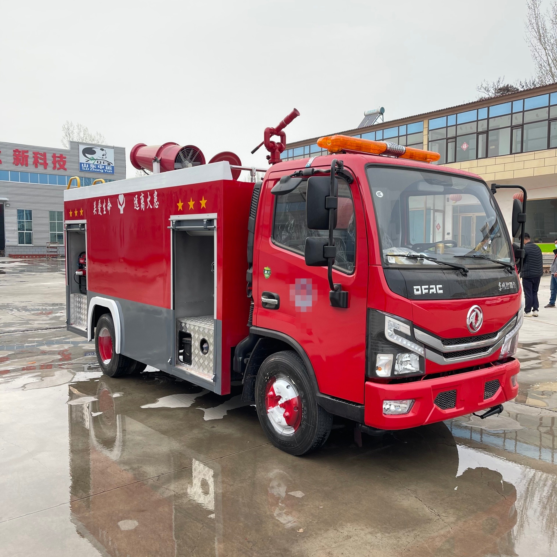 中运威 东风多利卡5吨消防车 配115马力发动机 可加装雾炮机