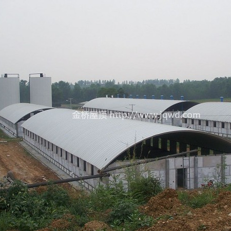 养殖场拱形棚  养猪场拱形棚  彩钢拱形棚  拱形棚厂家