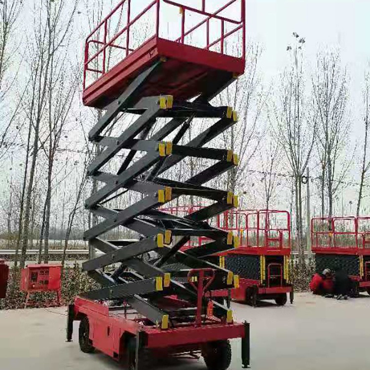 四川牵引式移动升降机 高空作业平台 载重2吨剪叉式升降平台 齐力