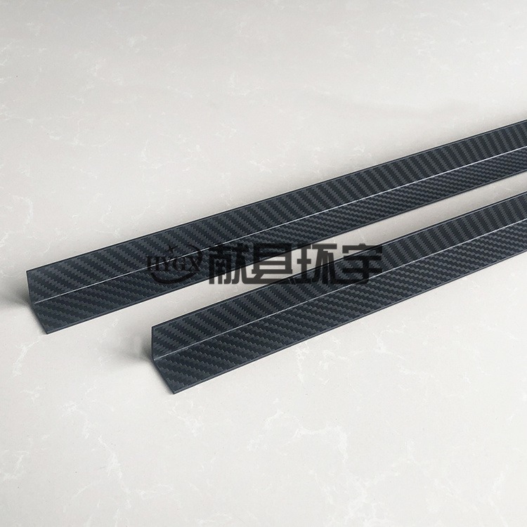 碳纤维型材 L型碳纤维材料 高强度碳纤维角钢