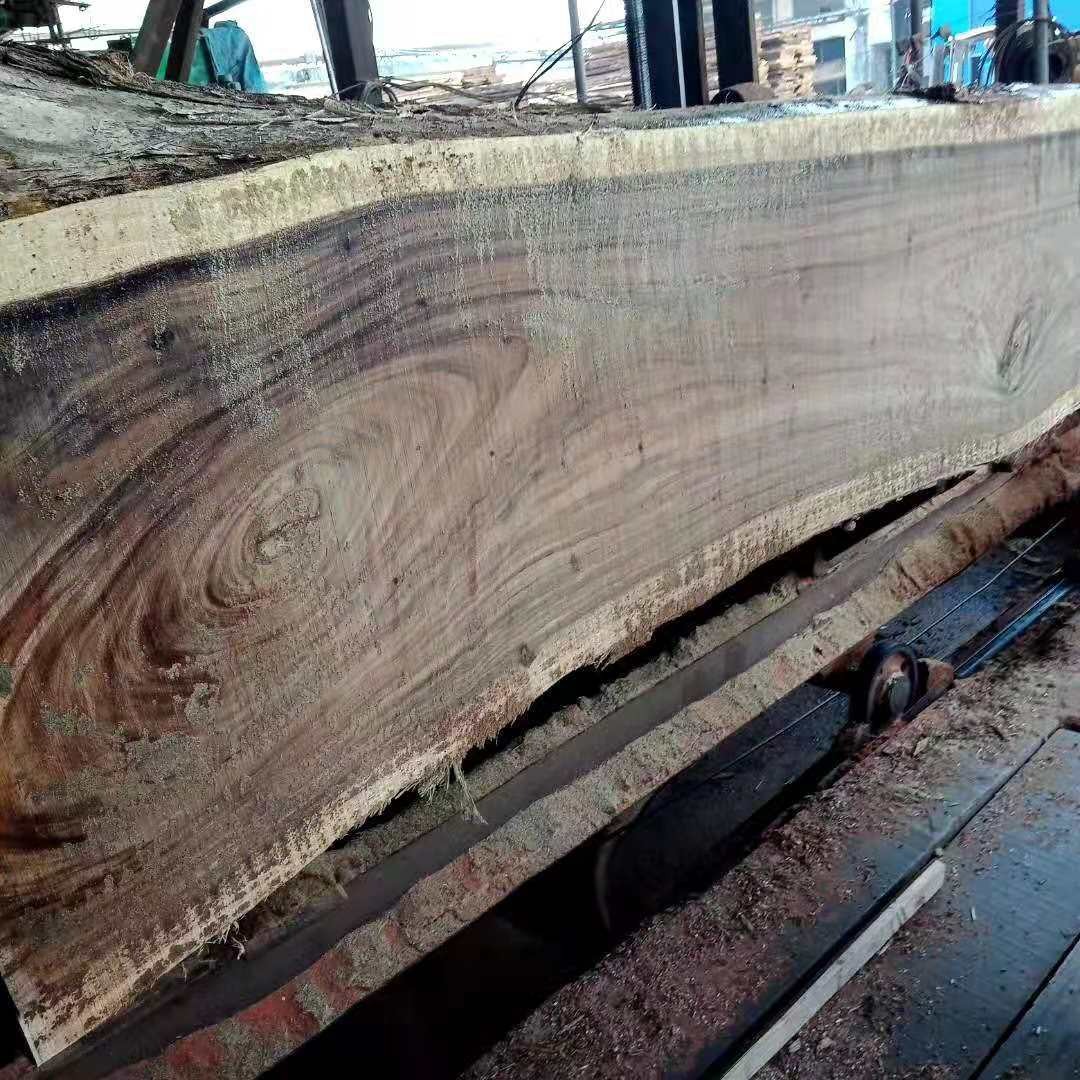 厂家供应琥珀木南美胡桃原木批发 板材及原木加工服务 进口木材