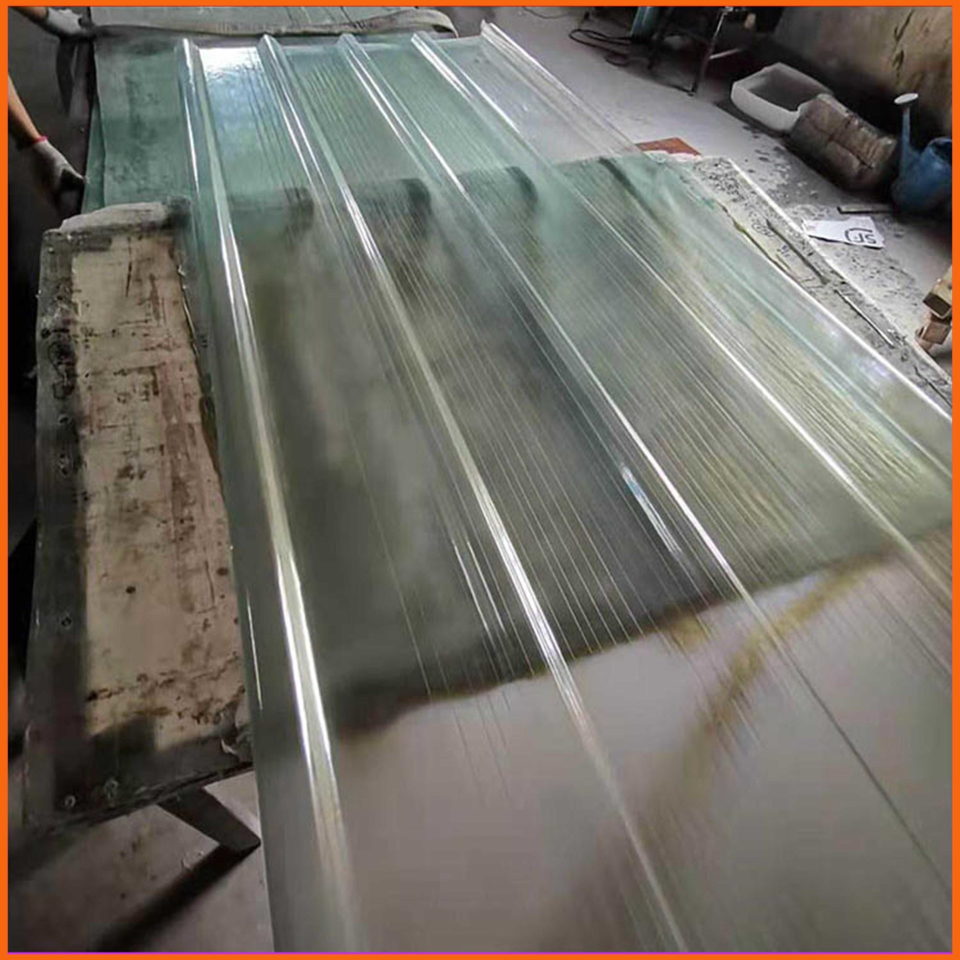 云南省易溶性采光板 3.0mm厚玻璃钢采光带 FRP透明采光瓦生产厂家