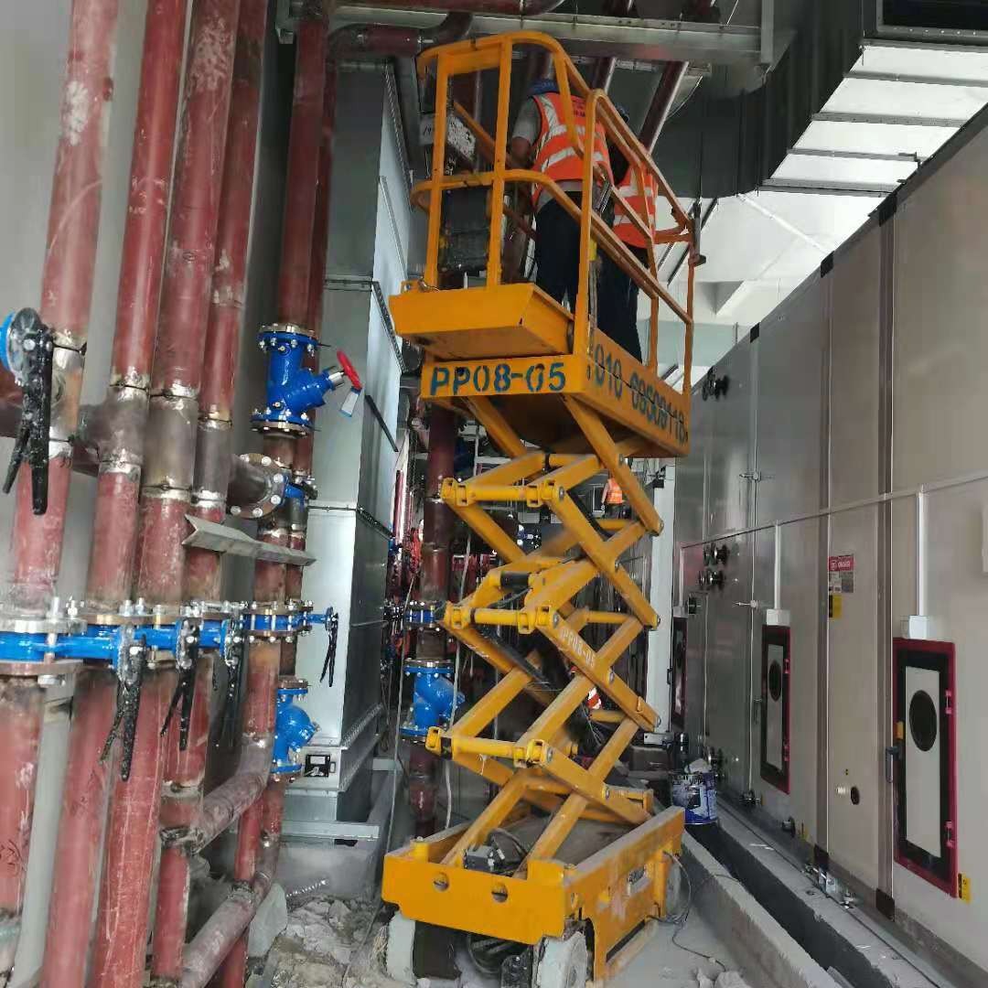丰宁出租自行高空作业平台租赁螺杆空压机