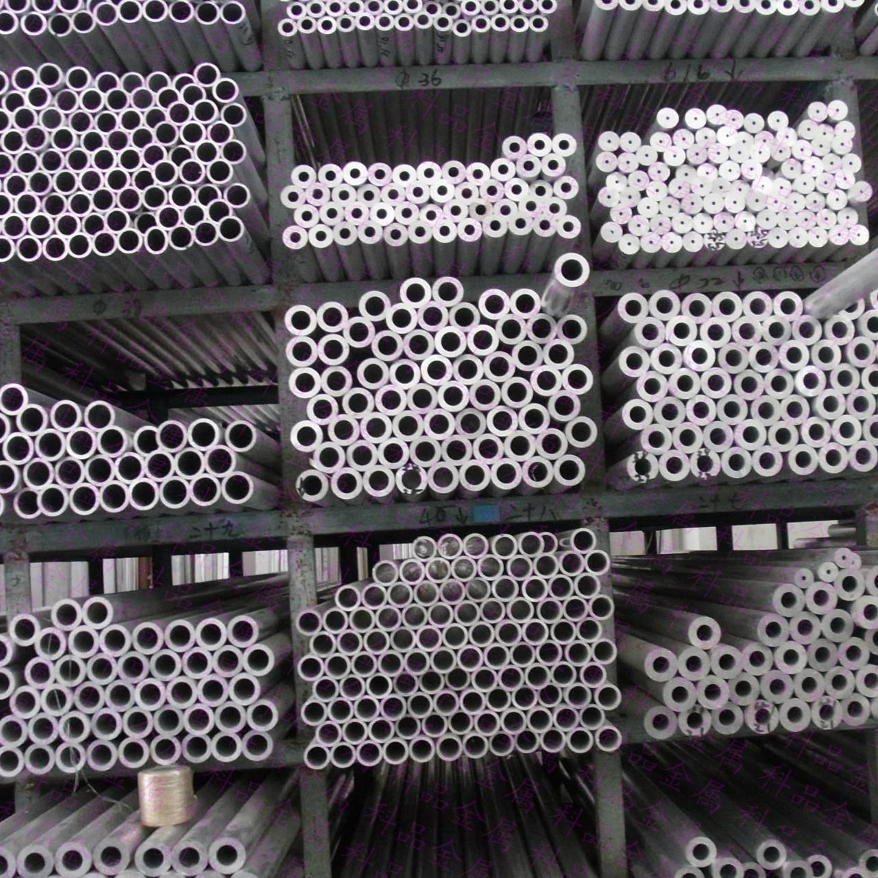 5082防锈铝管 6061-T6厚壁厚铝圆管 6063铝型材