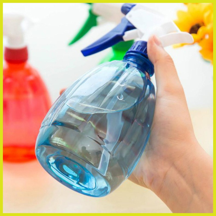 补水塑料喷雾瓶 博傲塑料 圆柱形塑料喷雾瓶 500ml花肥营养液瓶子