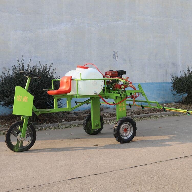 新款乘坐式柴油打药机  农作物高杆喷雾打药机  操作简便四轮打药机
