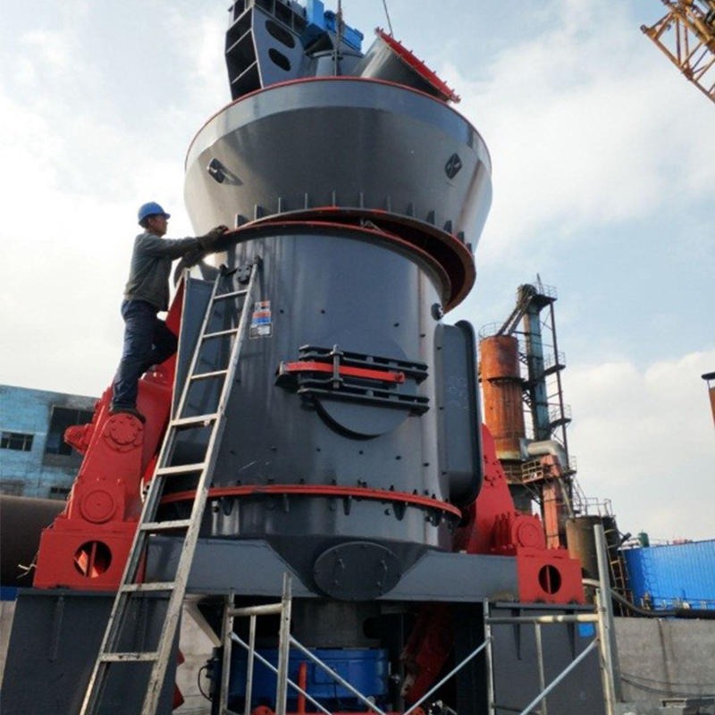 大产量石灰石雷蒙磨粉机 日产500吨雷蒙磨粉机 上海世邦雷蒙磨设备厂家图片
