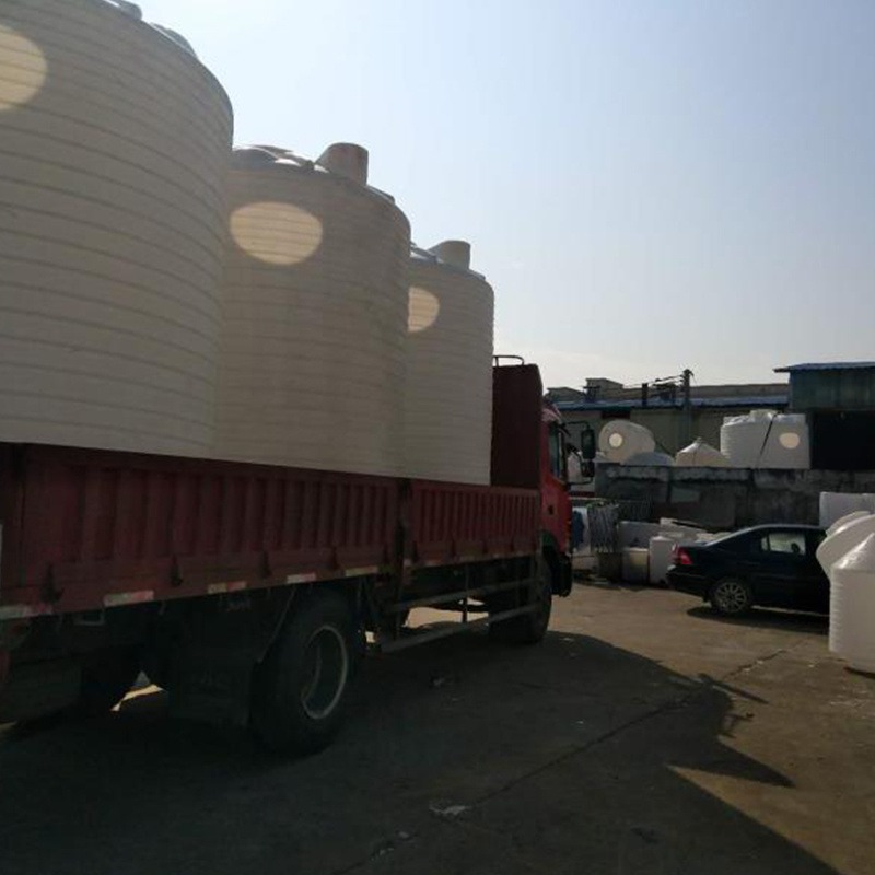 供应5吨塑胶水塔 立式圆形 抗冲击性能强 废弃物装载运输