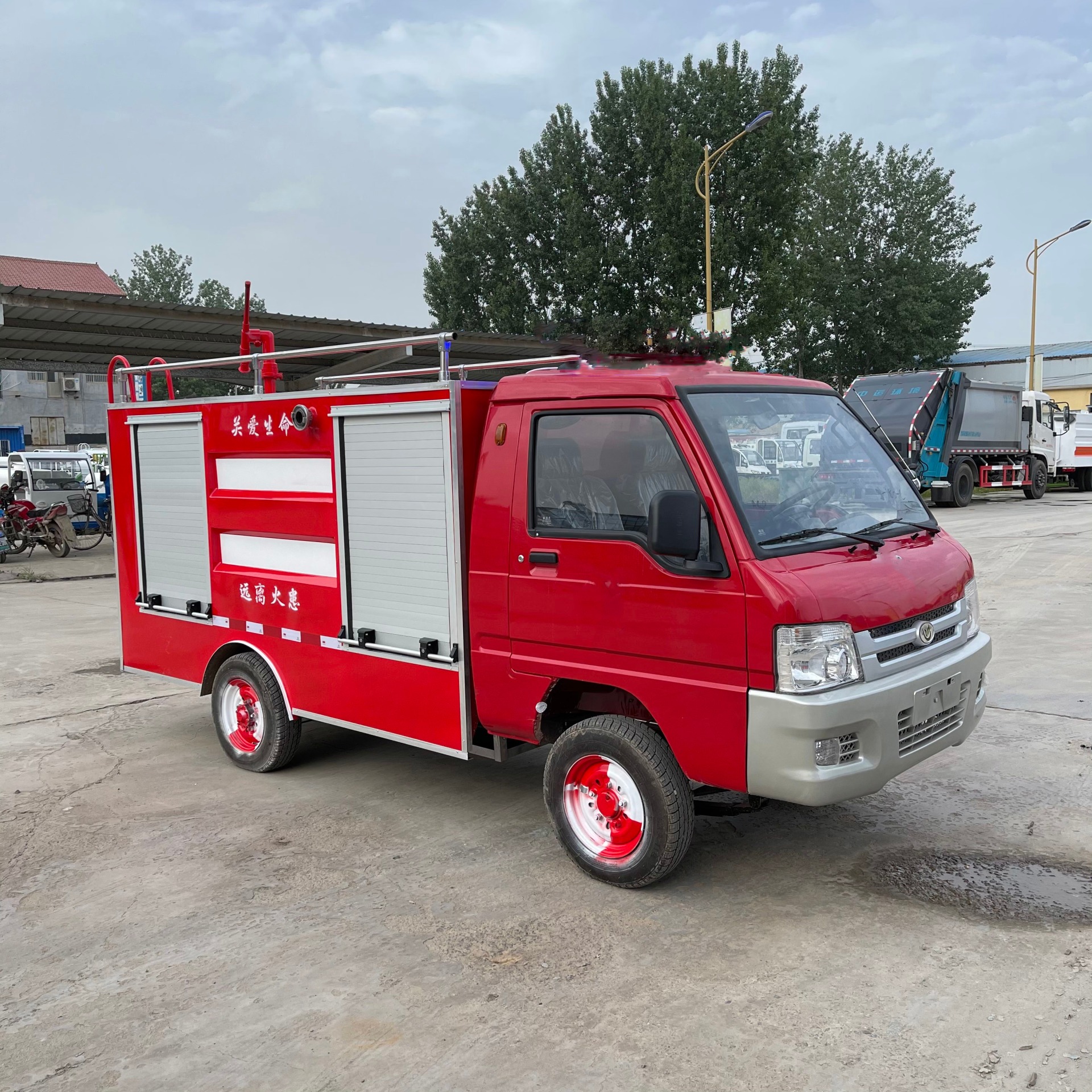 中运威 电动消防车厂家 民用小型消防救援车 街道洒水降尘车
