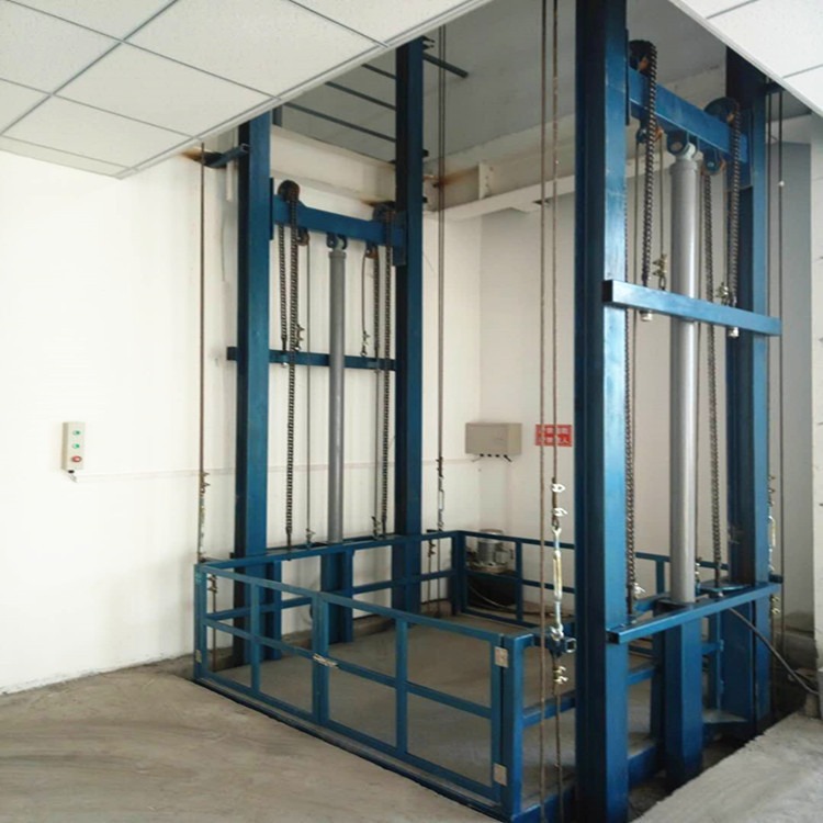 盛荣 SJD 液压货梯  四柱式载货电梯 上门安装 简易电梯