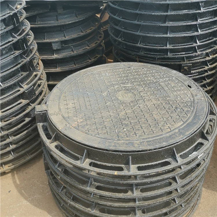 铸铁雕花井盖 500*900 小区常用 D400承重40吨 永川球墨铸铁防水密闭盖板