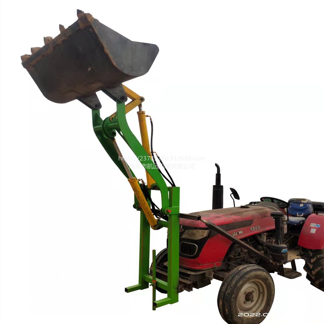 拖拉机前边加装小铲车 装玉米稻谷铲斗 四轮前置粪便肥料装载机