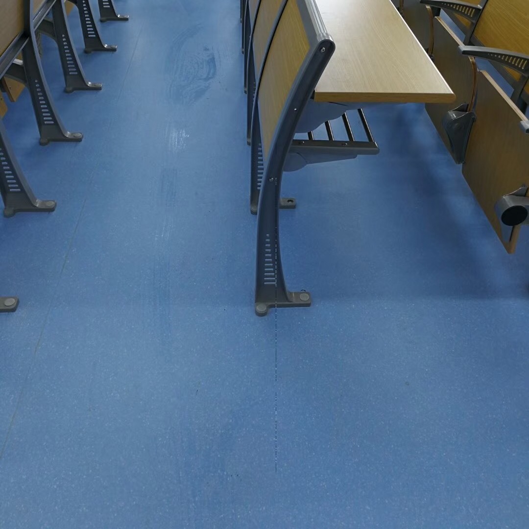 pvc复合地板 山东厂家现货 学校图书馆地板 加厚静音