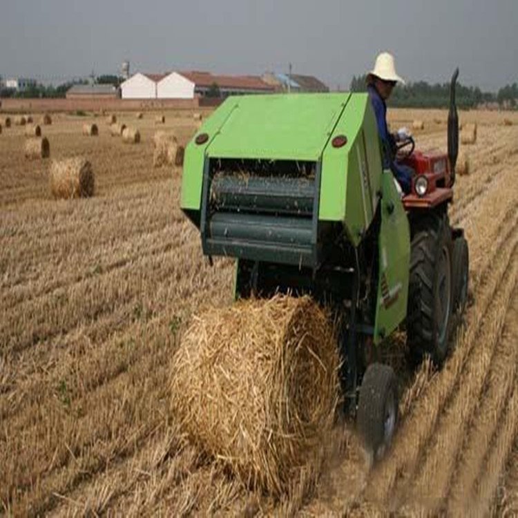 四轮拖拉机牵引自动捡拾牧草秸秆打捆机 养殖场青贮饲料打捆机 干湿秸秆粉碎打捆机