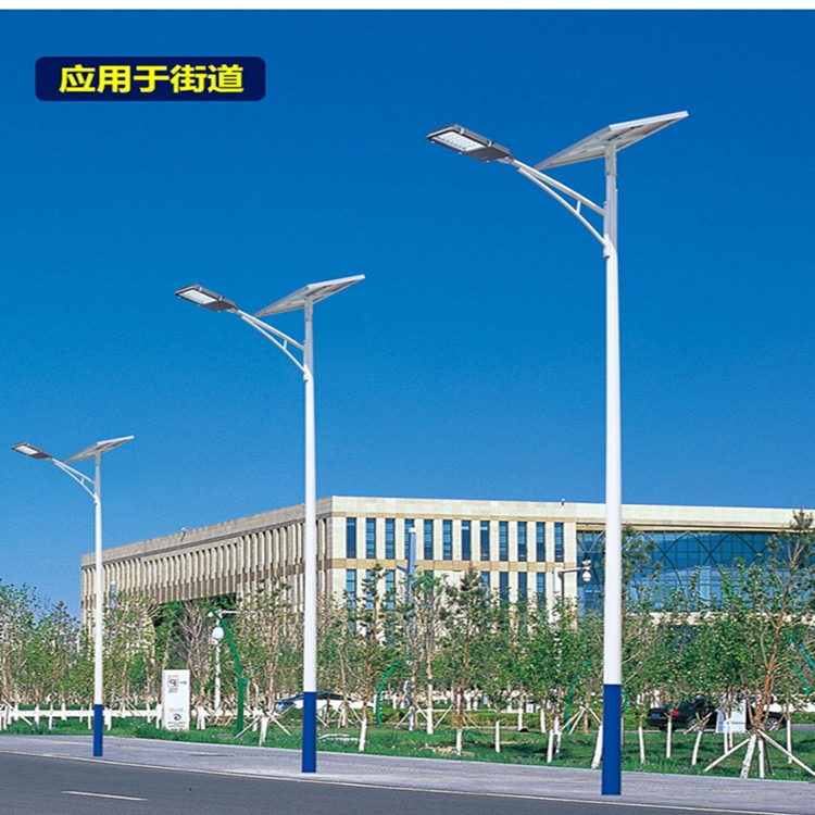 山东枣庄滕州太阳能路灯厂家 外置超大电池 尚博灯饰10米路灯