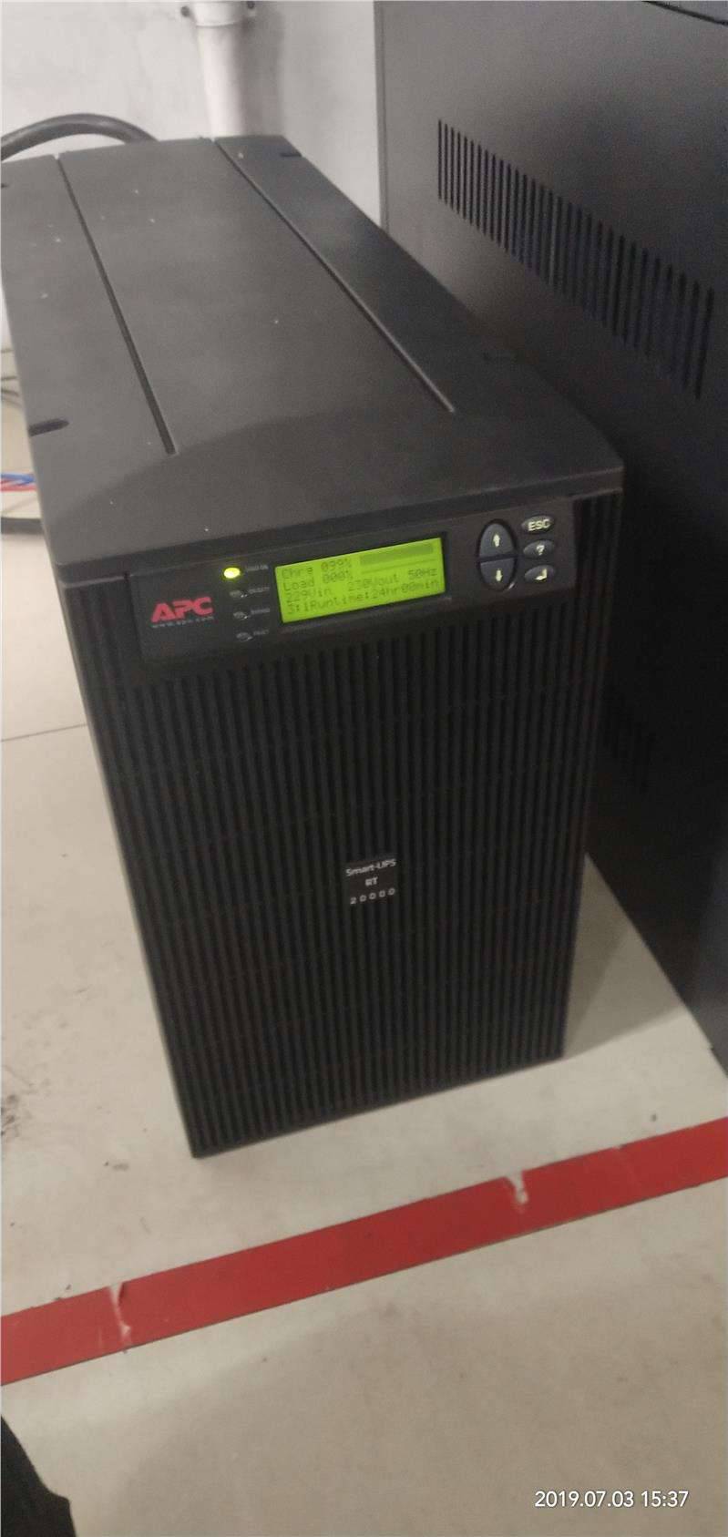 德利UPS不间断电源 3000VA 城堡系列塔式 铅酸蓄电池 现货