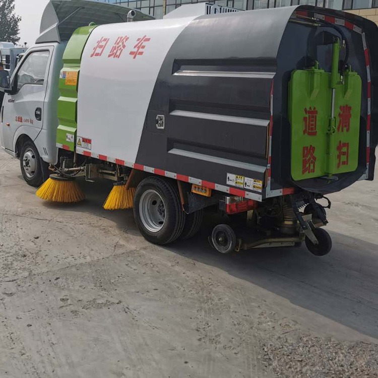 柴油驾驶式环卫扫路车 恒领 大型4刷扫路车 大型四轮扫路车