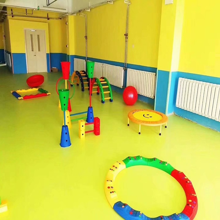 幼儿园地胶板一平方价格   幼儿园地胶和木地板环保  pvc塑胶地板厂家
