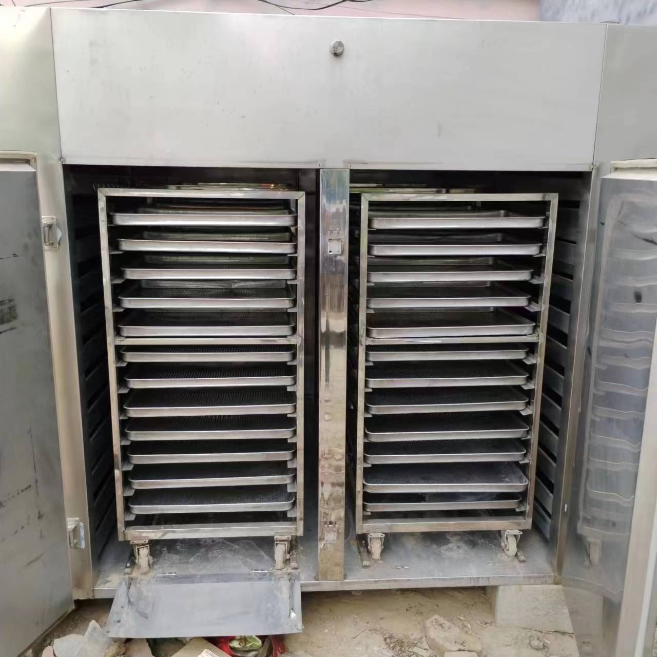 热风循环烘箱 电加热烘箱 两门4车烘箱 兴畅出售各种二手烘箱 FC-98