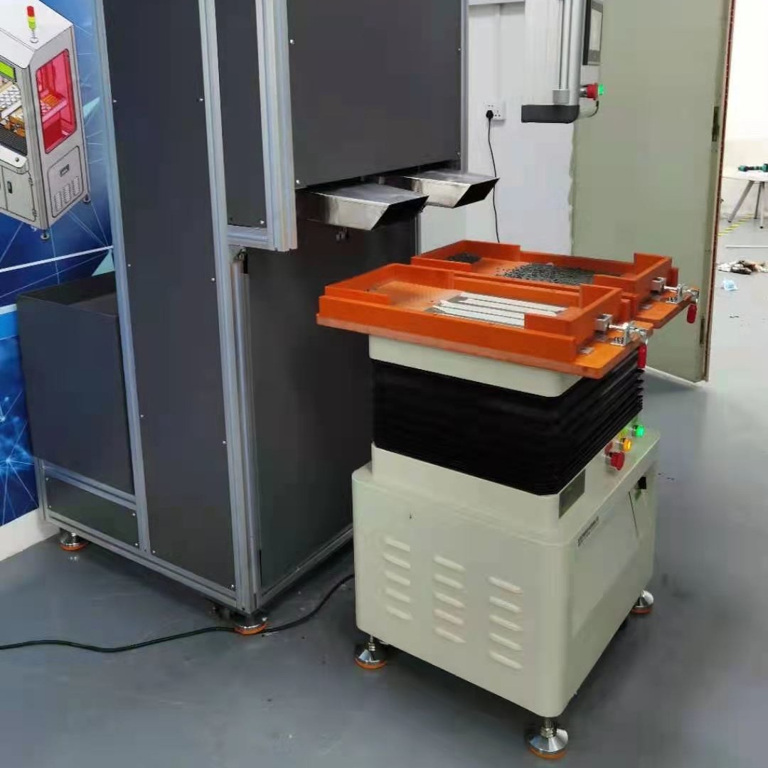 广东电子产品自动摆盘机 电子元器件排料机 电解电容整列排序机