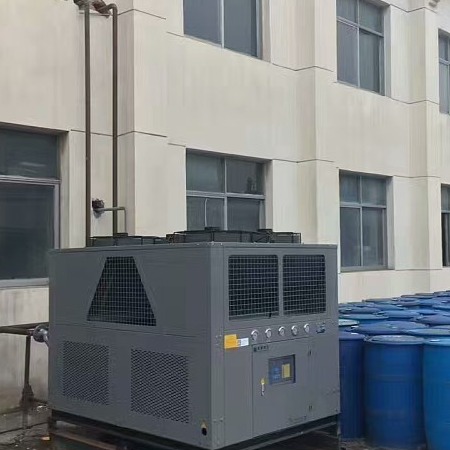 8匹冷水机价格 冷水机批发 冷水机厂家 唐山冷水机 一款简易操作的冷水机图片