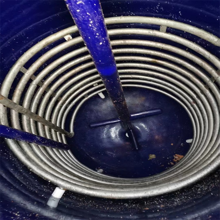 二手化工搪瓷内钛盘管反应釜 0.5到3吨耐腐蚀耐高温型搅拌罐 盛源