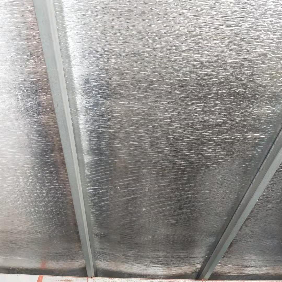 禹州 市   双面铝箔气泡膜   卓尔厂家现货   防水气泡膜图片