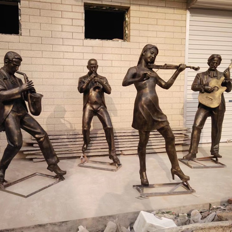 现代乐队演出雕塑 弹吉他吹萨克斯拉小提琴表演雕塑 佰盛图片