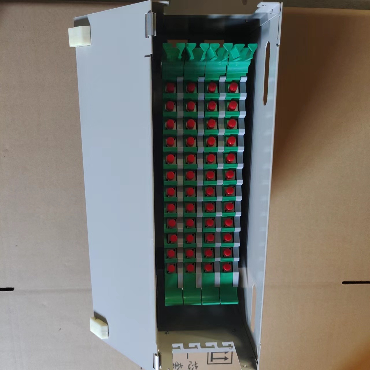 48芯光缆终端盒 机架式终端盒满配终端盒含适配器厂家供应一件代发图片