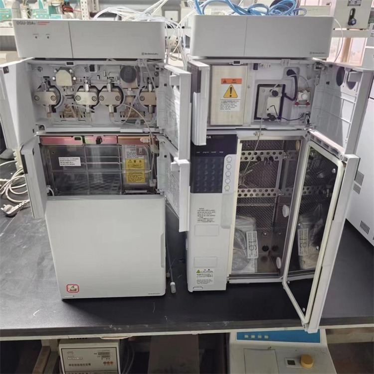 建功二手岛津液相色谱仪 紫外荧光检测器液相色谱仪 回收实验室设备