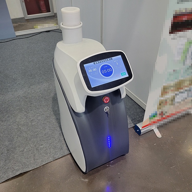 zc1强脉冲光消毒机器人 商场学校雾化消毒机器人 喷雾消毒机器人图片
