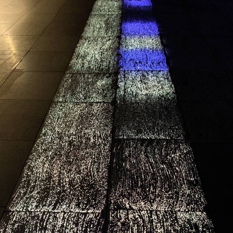 艾瑞盾波纹效果透光混凝土挂板各种造型   超高性能混凝土挂板