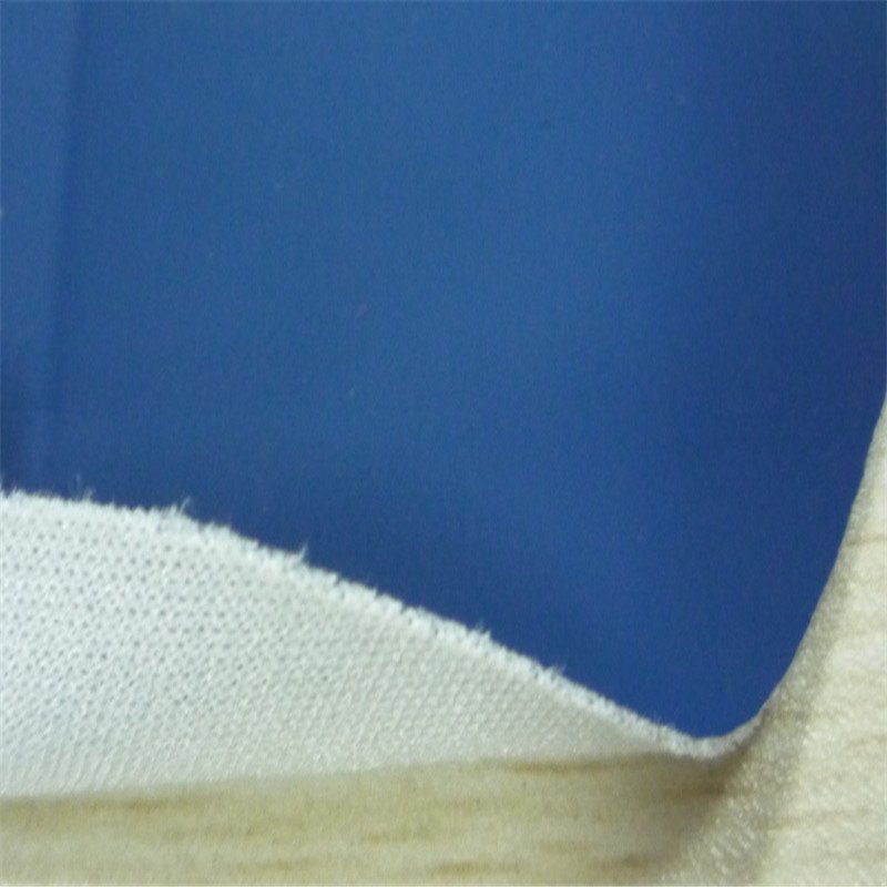 PU夹网布 蓝色0.47mmPU单面贴合针织布面料 雨衣雨披面料