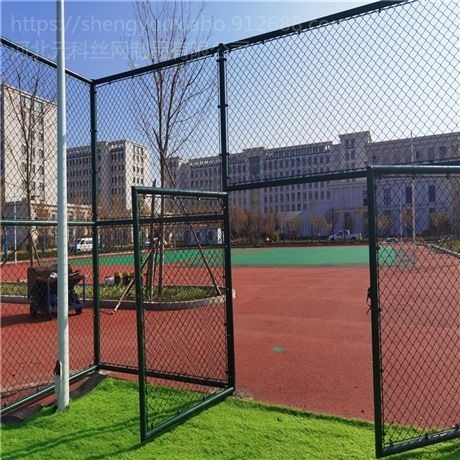 夏博篮球隔离围栏 体育馆栅栏 学校隔离铁丝网安装图片