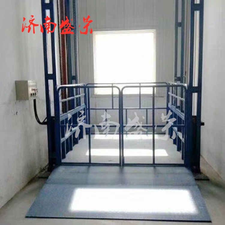 盛荣 厂房升降平台 导轨式升降货梯 液压载货电梯 上门安装SJD