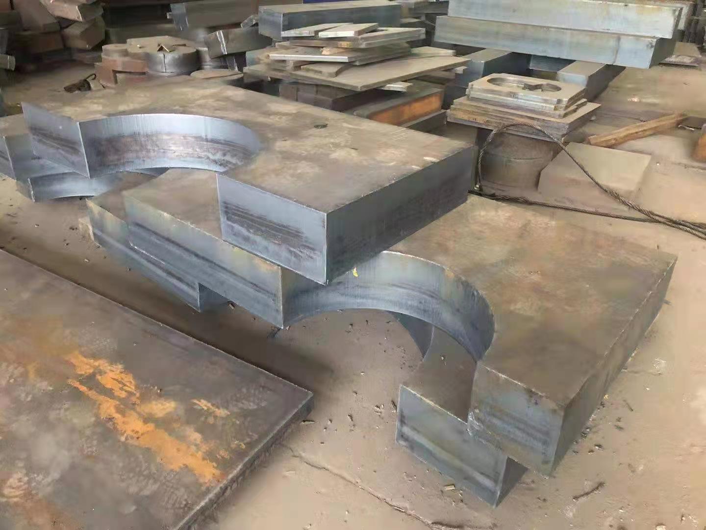 沙钢碳板下料钢板切割件特厚板卷圆下料250厚碳板切割配送