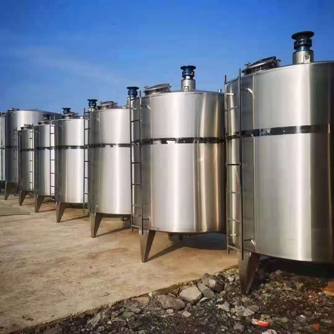 广通常年出售不锈钢储水罐储奶罐储油罐型号齐全1-100立方厂家直销质保一年