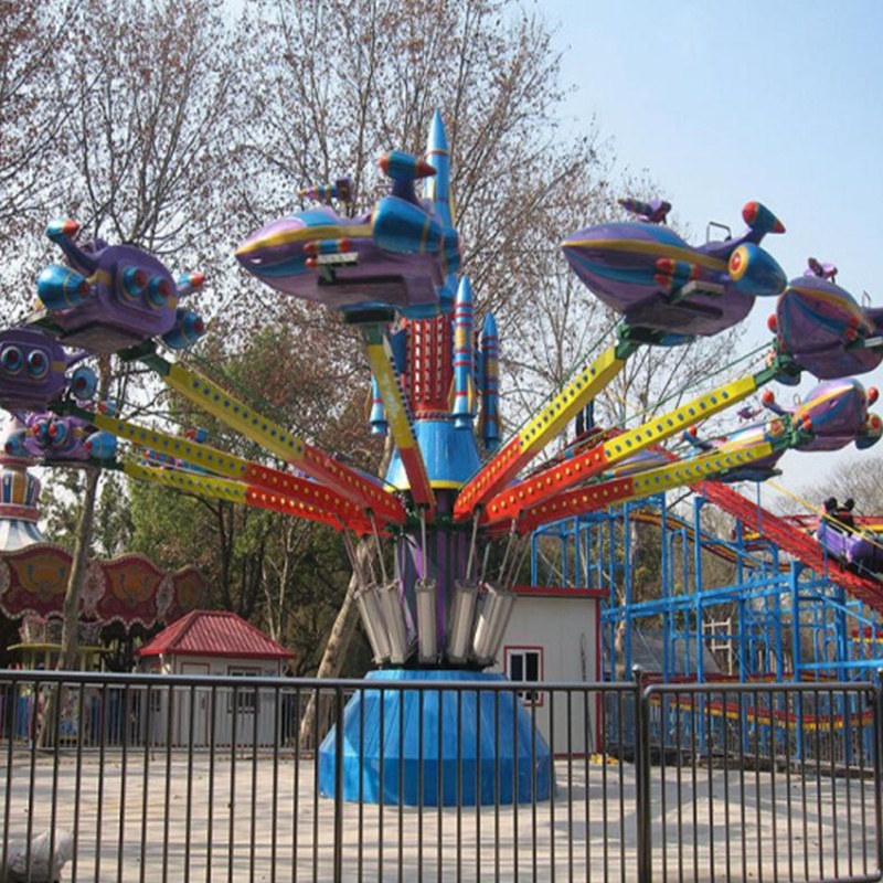 新款公园摆摊娱乐玩具儿童旋转升降飞机户外大型自控飞机游乐设备