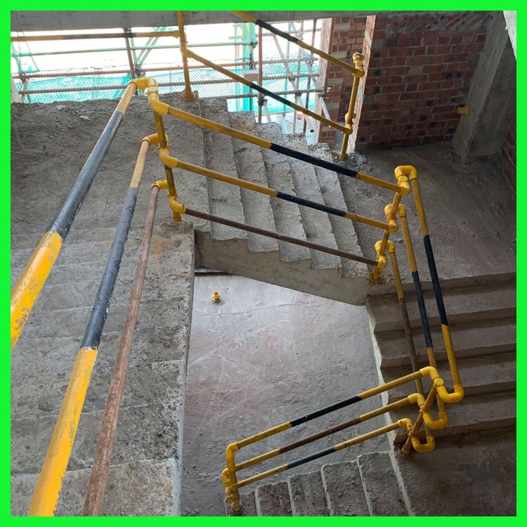钧悦 红白楼梯防护立杆 48钢管扶手立柱 施工楼梯防护立杆
