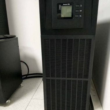 科士达YTC3320塔式机UPS不间断电源数据中心银行机房通用大电源