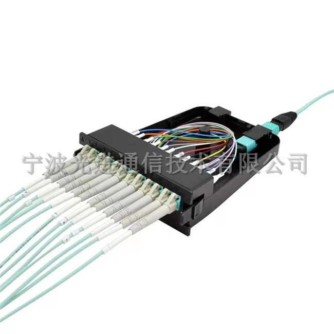 MPO光纤配线架1U光进通信MPO光纤配线盒MTP光纤配线箱特点说明图片