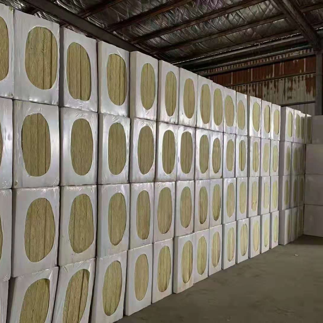 铝箔贴面岩棉板 外墙国标岩棉板 现货供应10公分岩棉板 新正厂家供应
