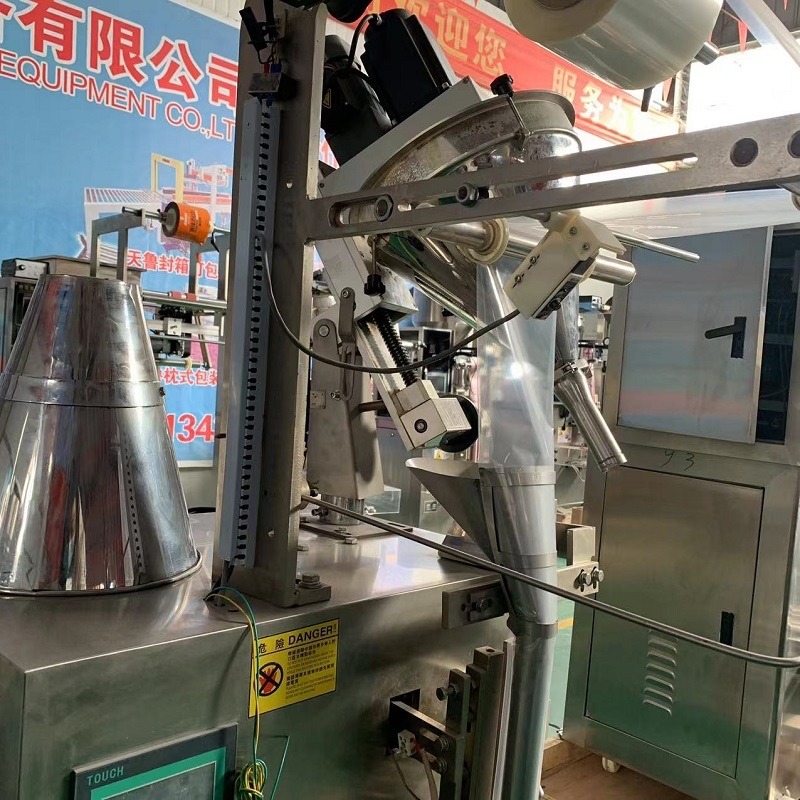 济南热封型粉末包装机 天鲁DXDF海鲜粉包装机 调味粉包装机图片