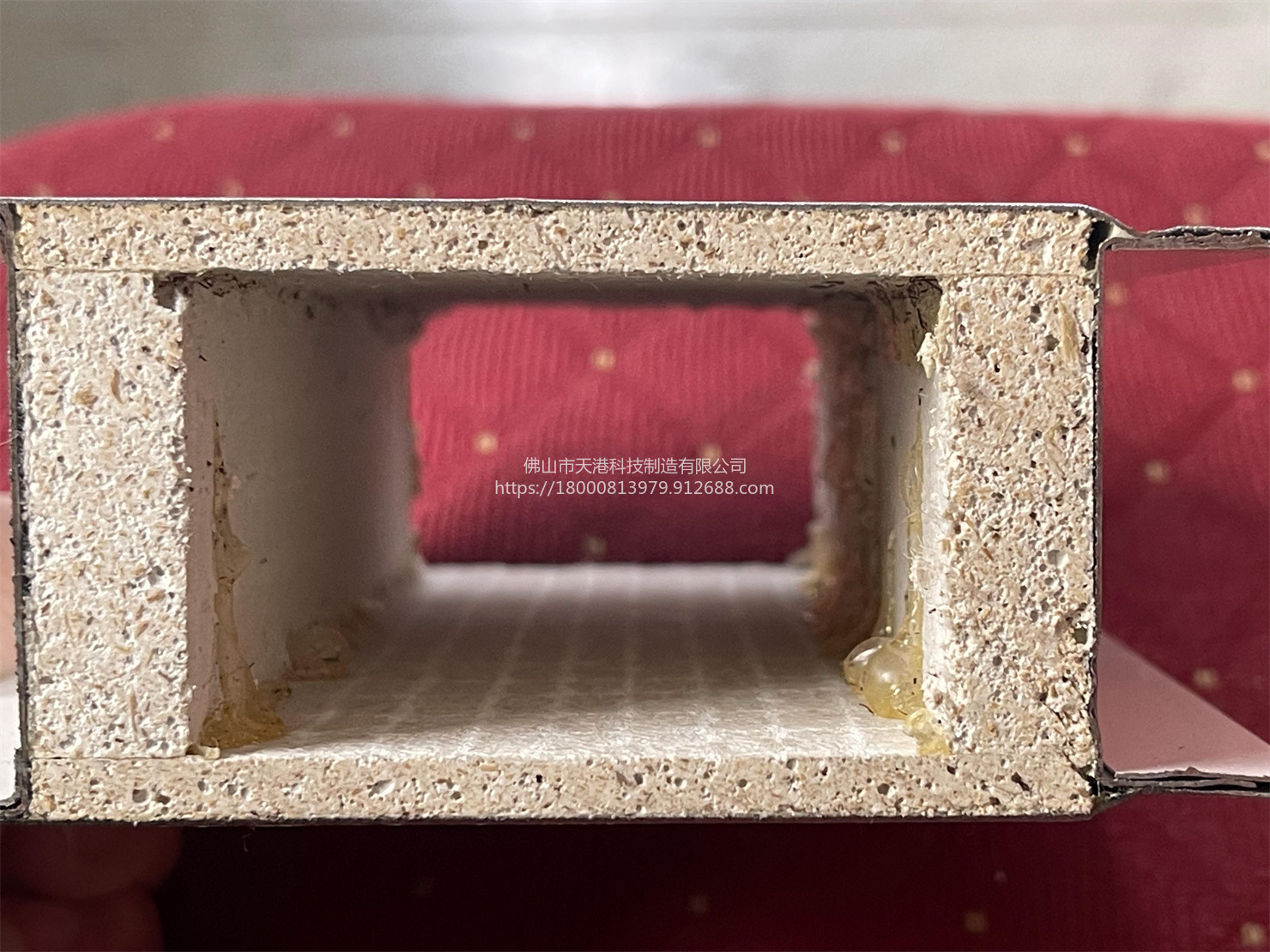 天港科技夹芯板玻镁实验室安装板材