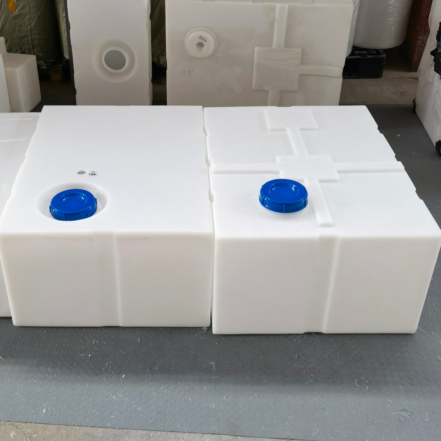家用食品级pe方桶 食品级加厚饮用水储存桶 家用翻盖桶图片