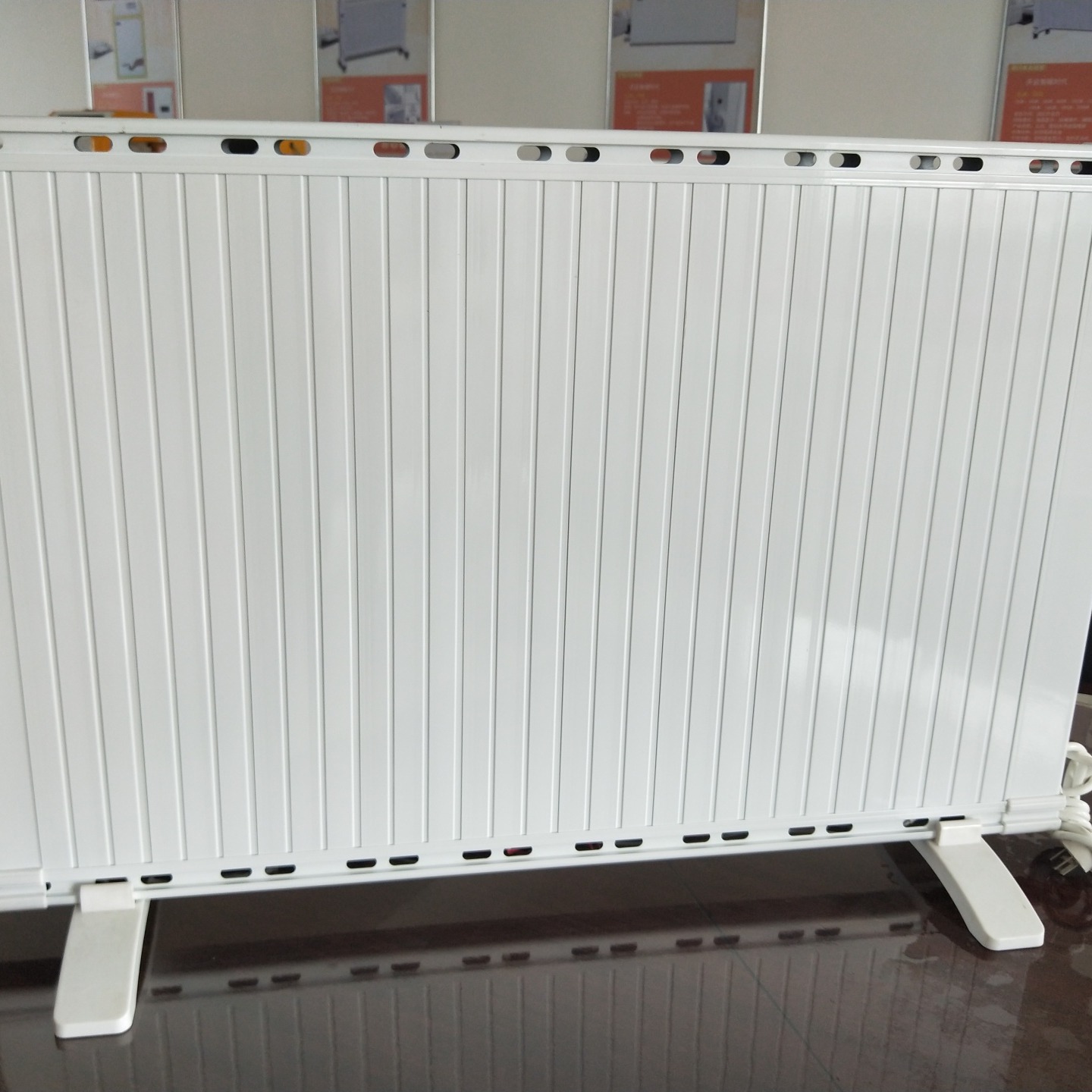 鑫达美裕供应 GRTJ-2000电取暖器 碳晶电暖器片 落地式电取暖器 量大从优