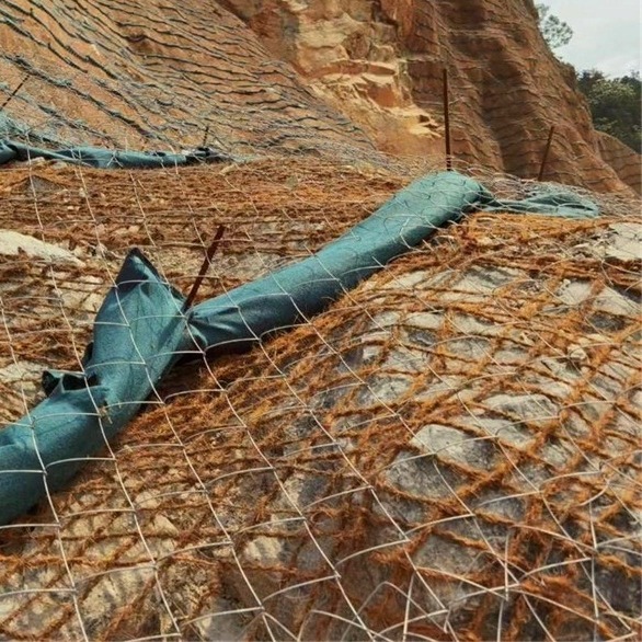 边坡防护椰纤维网 加固椰网 CF网 椰丝编织高强拉力椰网